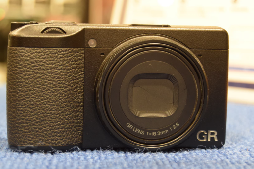 大人気デジカメここに登場!!!