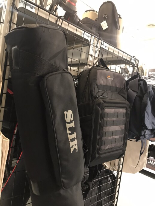カメラ小物・アクセサリー系のアイテムも続々、入荷!