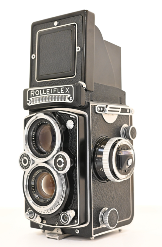 二眼レフの最高峰 Rolleiflex 入荷!!!!!!