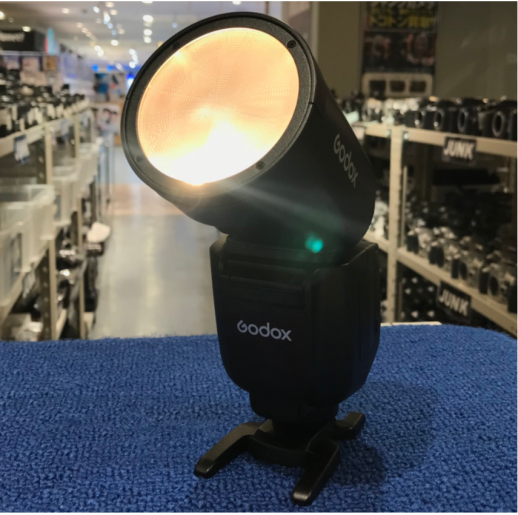 【入荷情報】 GODOX V1 Pro-S （SONY用）