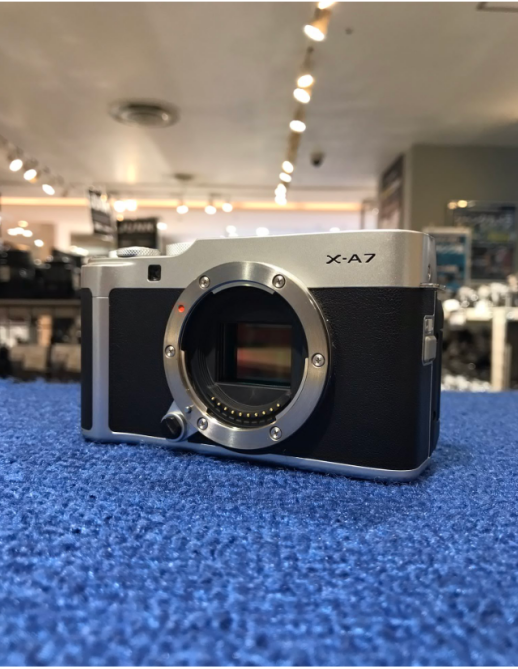 【入荷情報】FUJIFILM X-A7