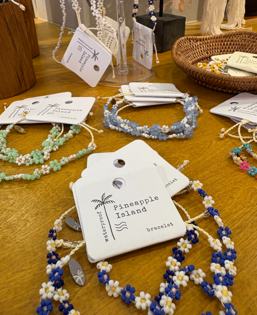 new arrival アクセサリー 1100円〜