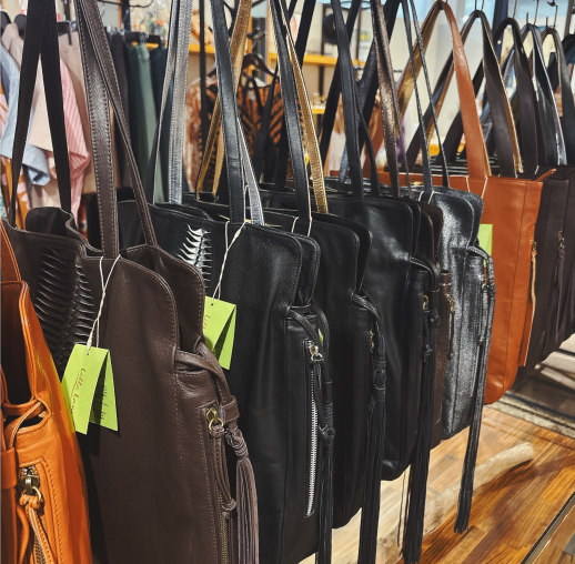 人気のレザーバッグ